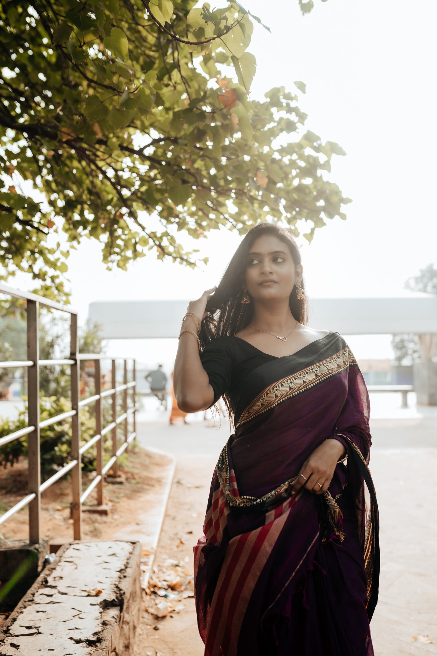 Magenta Elephant Thread woven Narayanpet Pure Cotton Saree