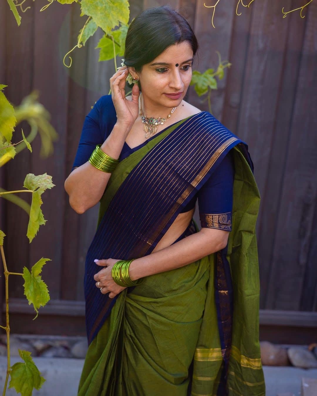 Green Aradhana Narayanapet Pure Cotton saree with running blouse piece (same as saree (color))