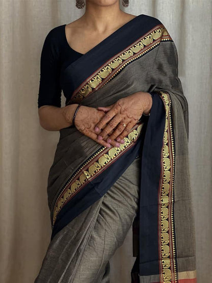 Narayanpet Pure Cotton Saree With Running Blouse Piece (Charcoal Grey) For Women