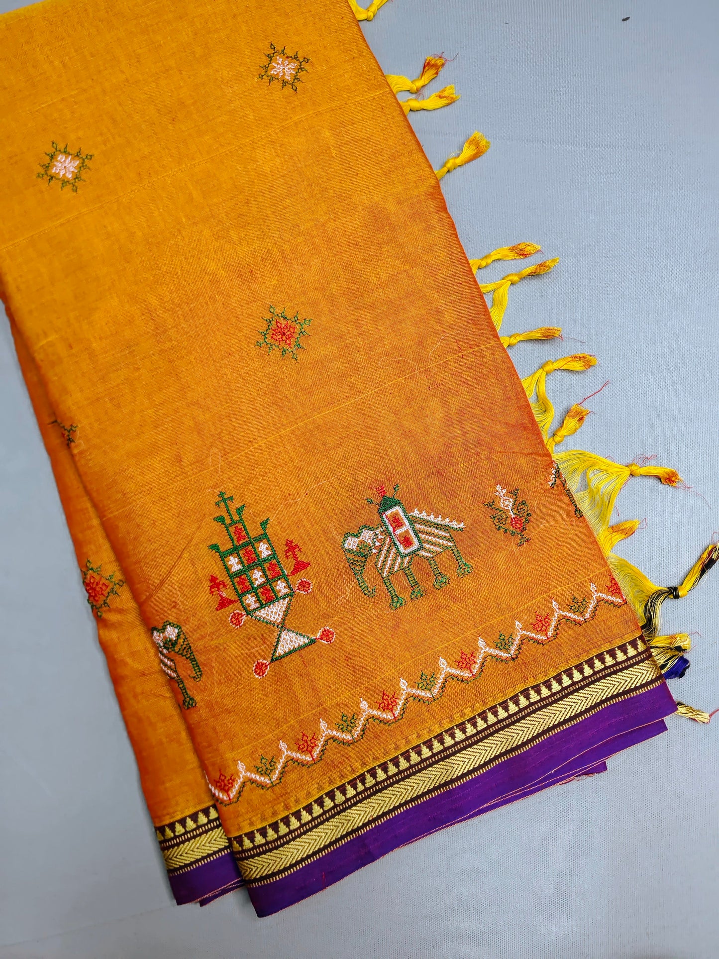 Deep Gold kasuti Embroidered Narayanapet Pure Cotton saree
