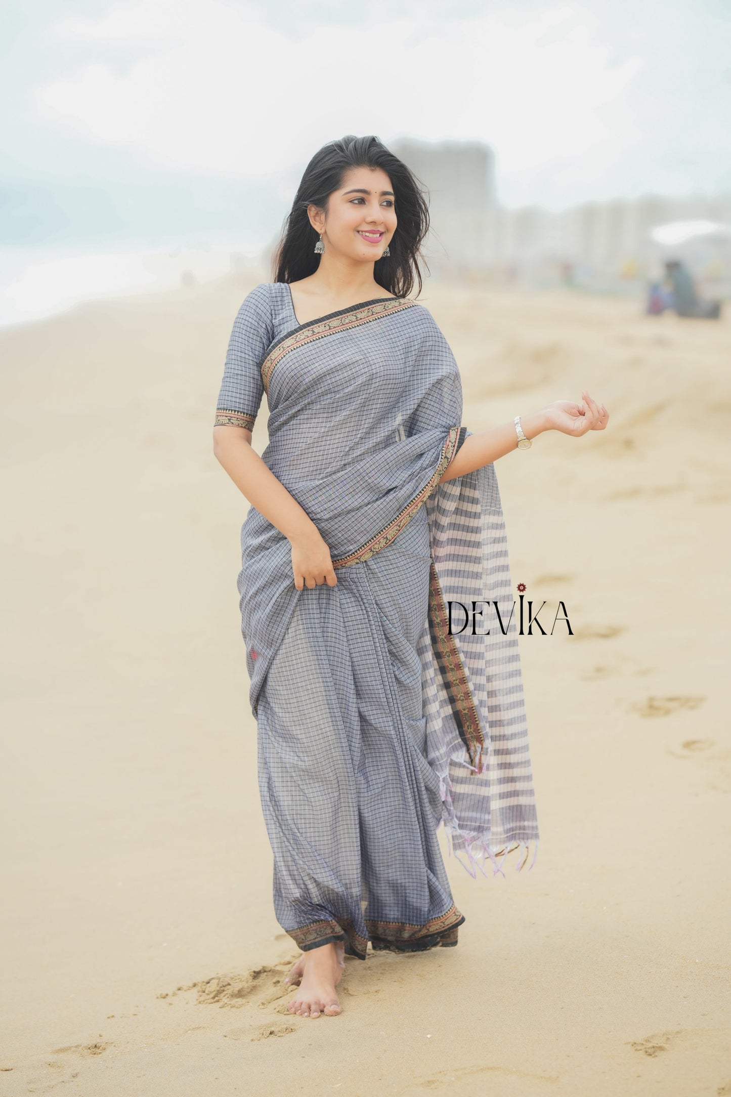 Deepali Grey checked Pattern Narayanpet Pure cotton saree