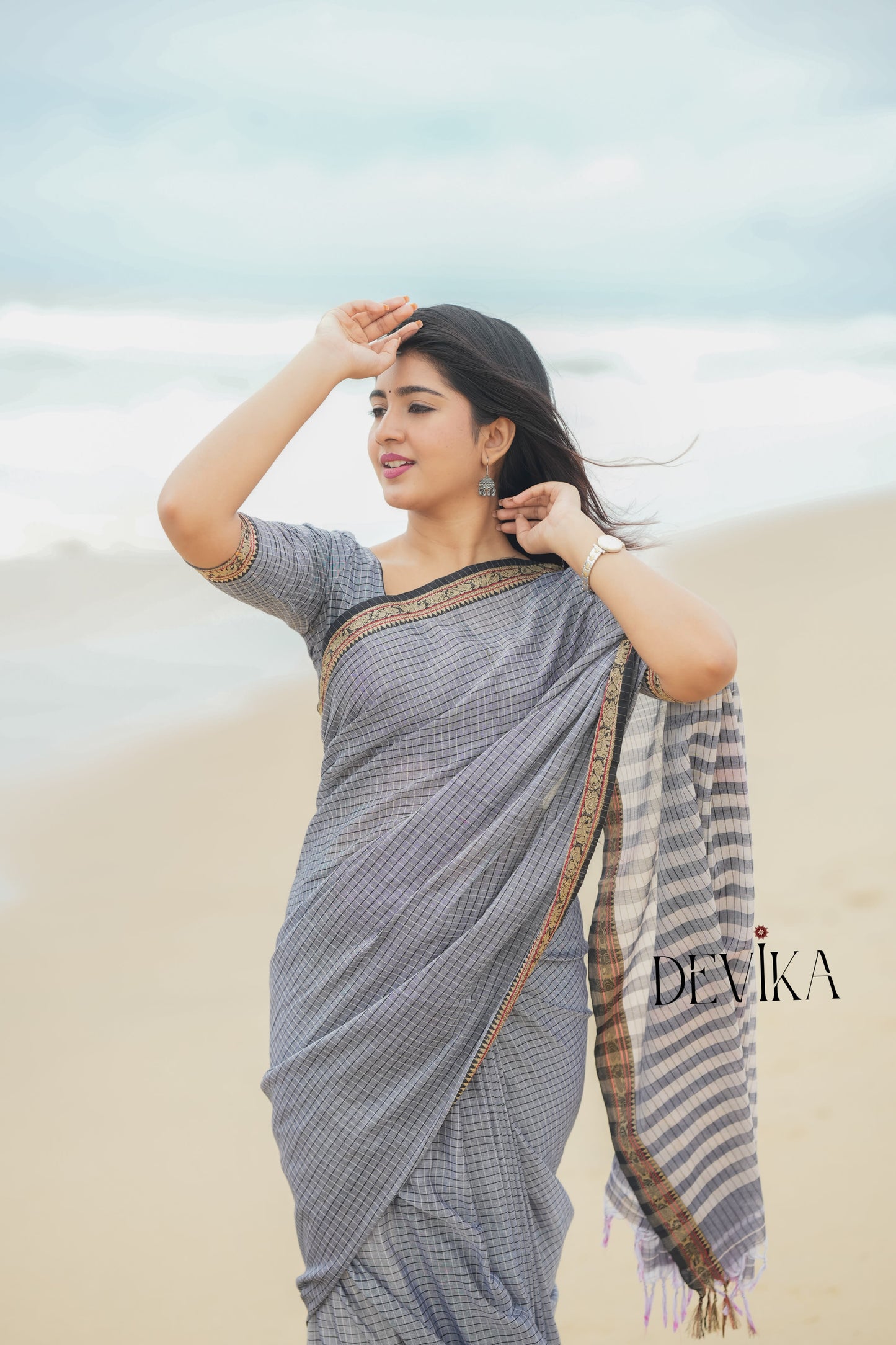 Deepali Grey checked Pattern Narayanpet Pure cotton saree