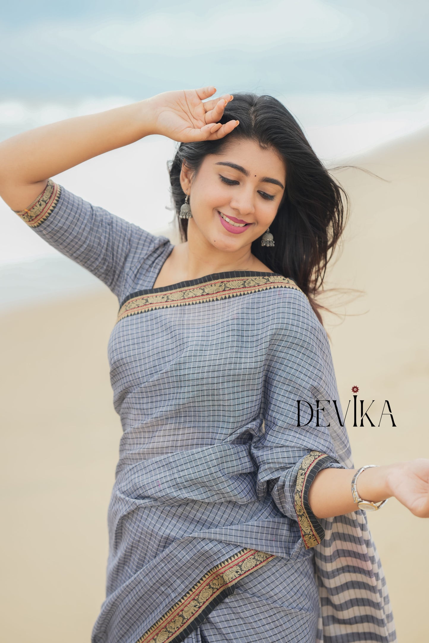 Deepali Grey checked Pattern Narayanpet Pure cotton saree