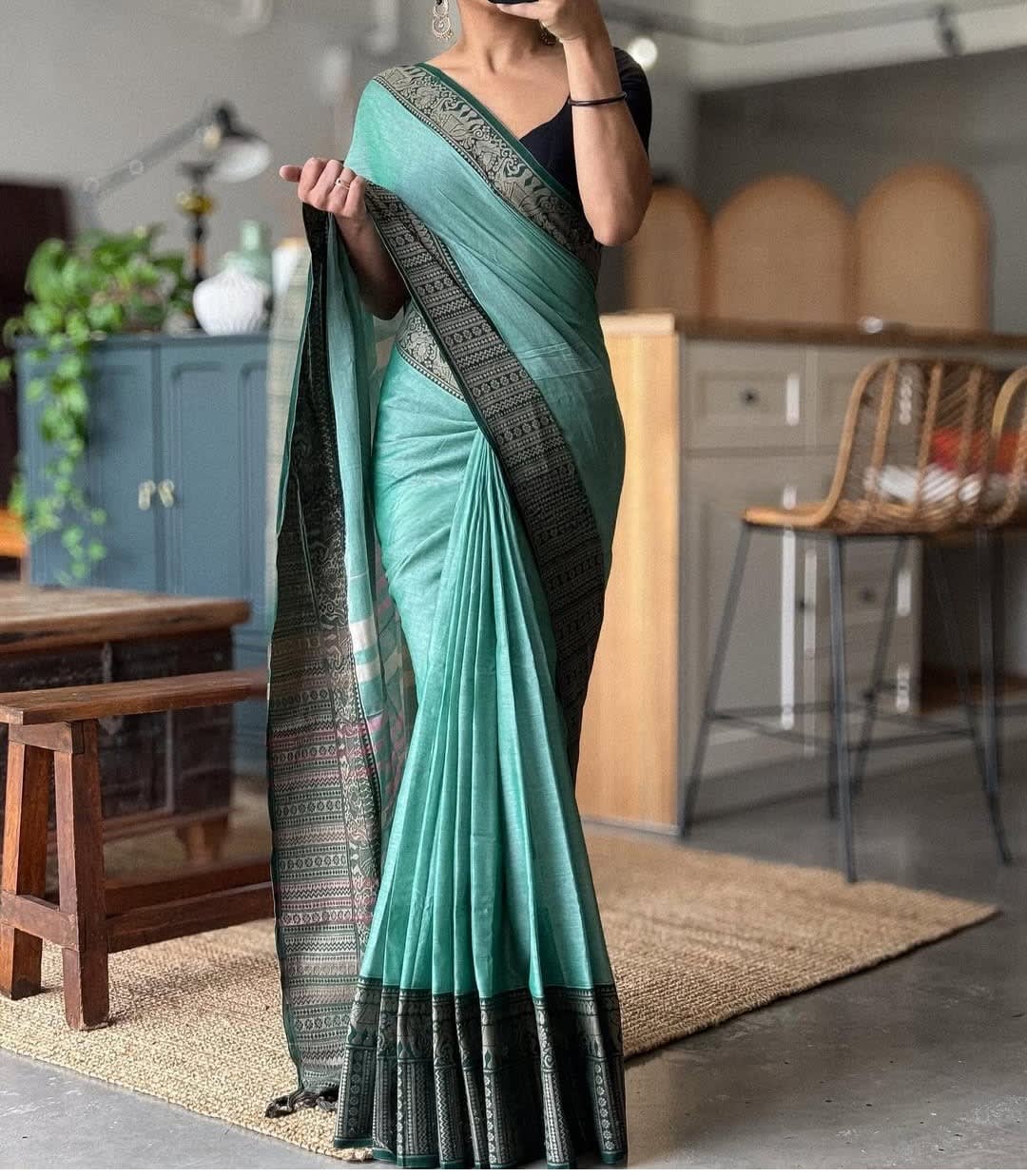 Gopika Lite Sharadha Narayanpet Pure Cotton Saree