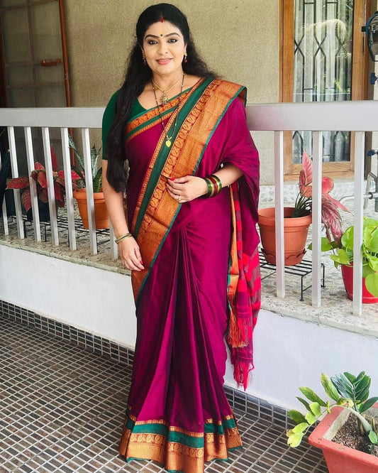 Magenta Narayanapet Pure Cotton saree with running blouse piece (same as saree)