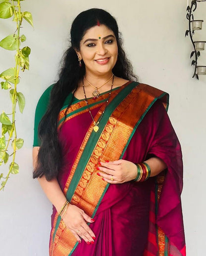 Magenta Narayanapet Pure Cotton saree with running blouse piece (same as saree)