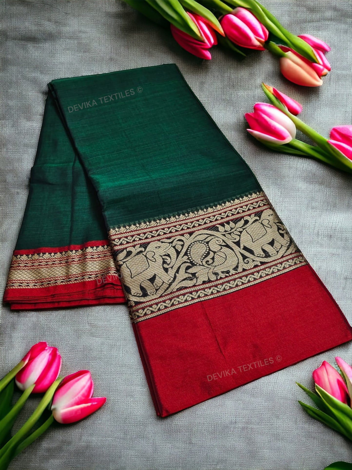 Bottle Green Tanvi Thread Narayanpeth Pure Handloom Cotton saree with Running blouse piece (Same As Saree)