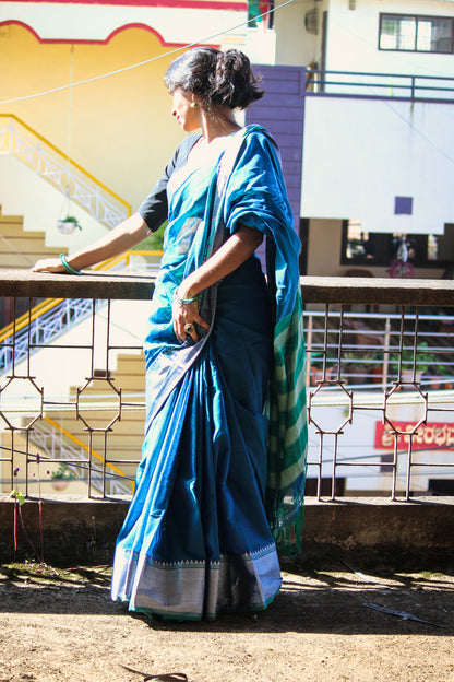 Sahity RAMA GREEN  Narayanpet Pure Cotton saree with Running blouse piece