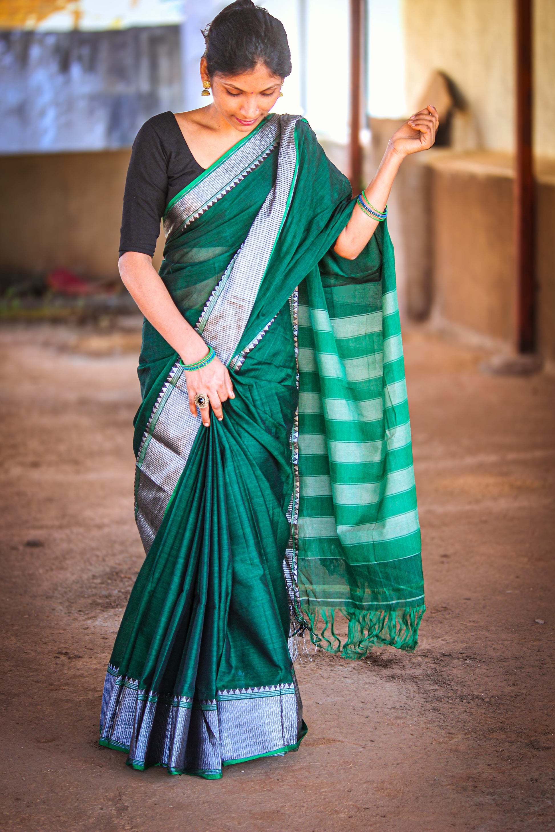 Sahitya Bottle green Narayanpet Pure Cotton saree