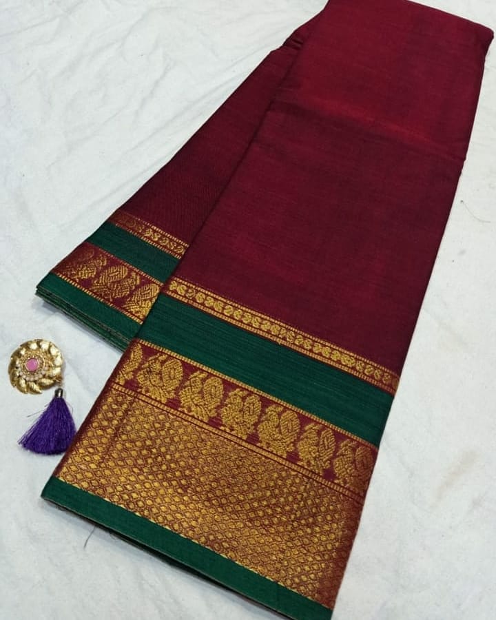 Fabulous Narayanpet Pure Cotton Saree With Running Blouse Piece (Maroon) For Women