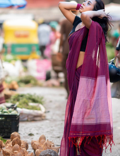 Magenta Ashwini Narayanpeth Pure Mercerised cotton Handloom Saree With Running Blouse Piece (Same as saree)