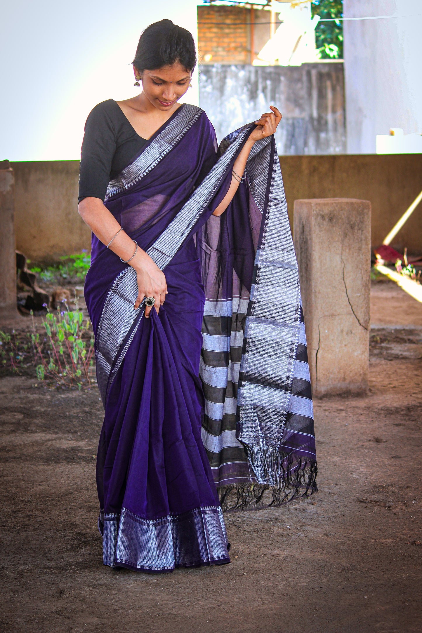 Voilet Sahitya Silver Jari Border Narayanpet Pure Cotton saree with Running blouse piece